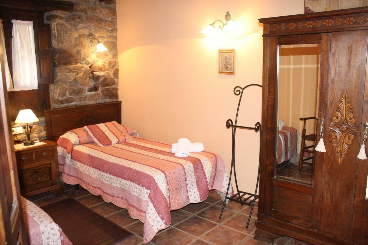 Casa Rural La Xiarapina Serrapio Luaran gambar